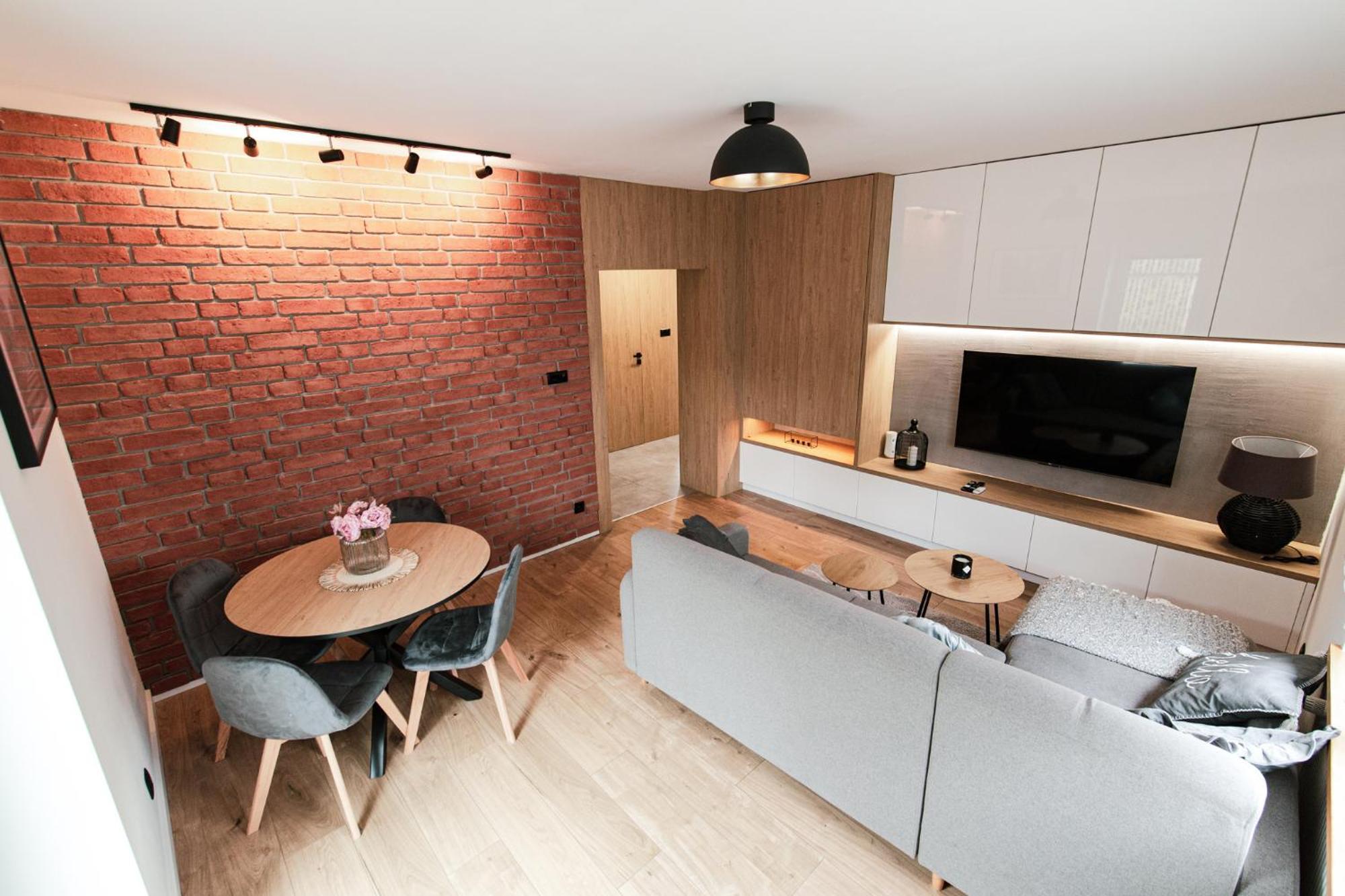 Apartament Batorego Luboń Exteriör bild